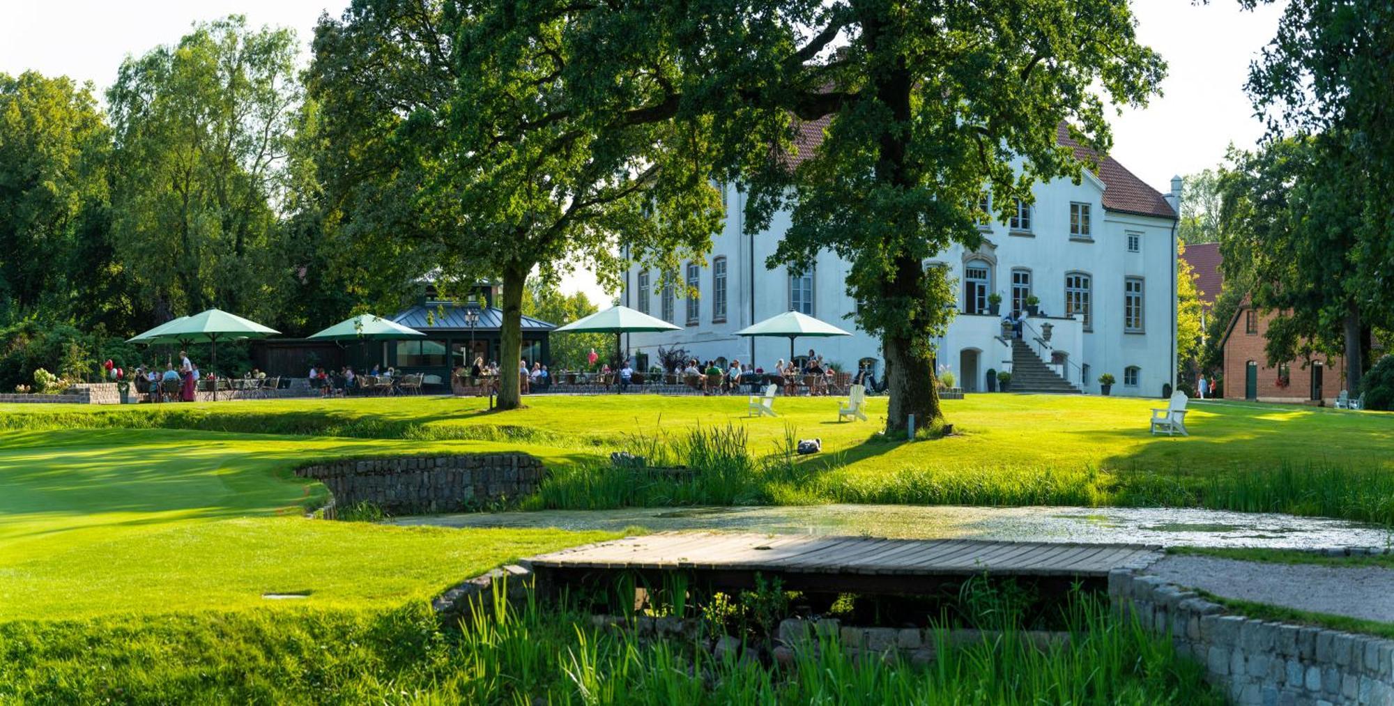 Hotel & Gaestehaus Gut Kaden Alveslohe Zewnętrze zdjęcie